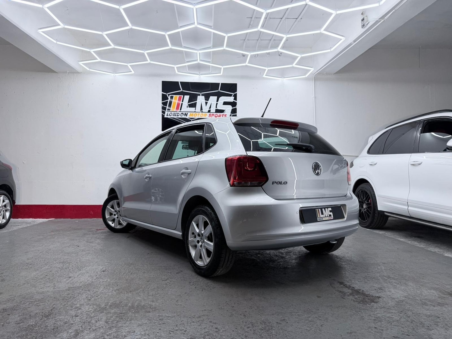 Used Volkswagen Polo 2013 for sale - 76233894: Photo 65