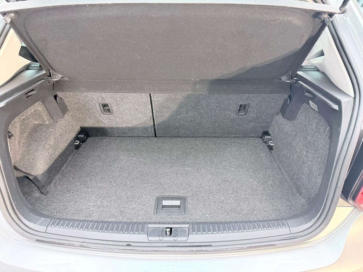 Used Volkswagen Polo 2013 for sale - 76233894: Photo 82