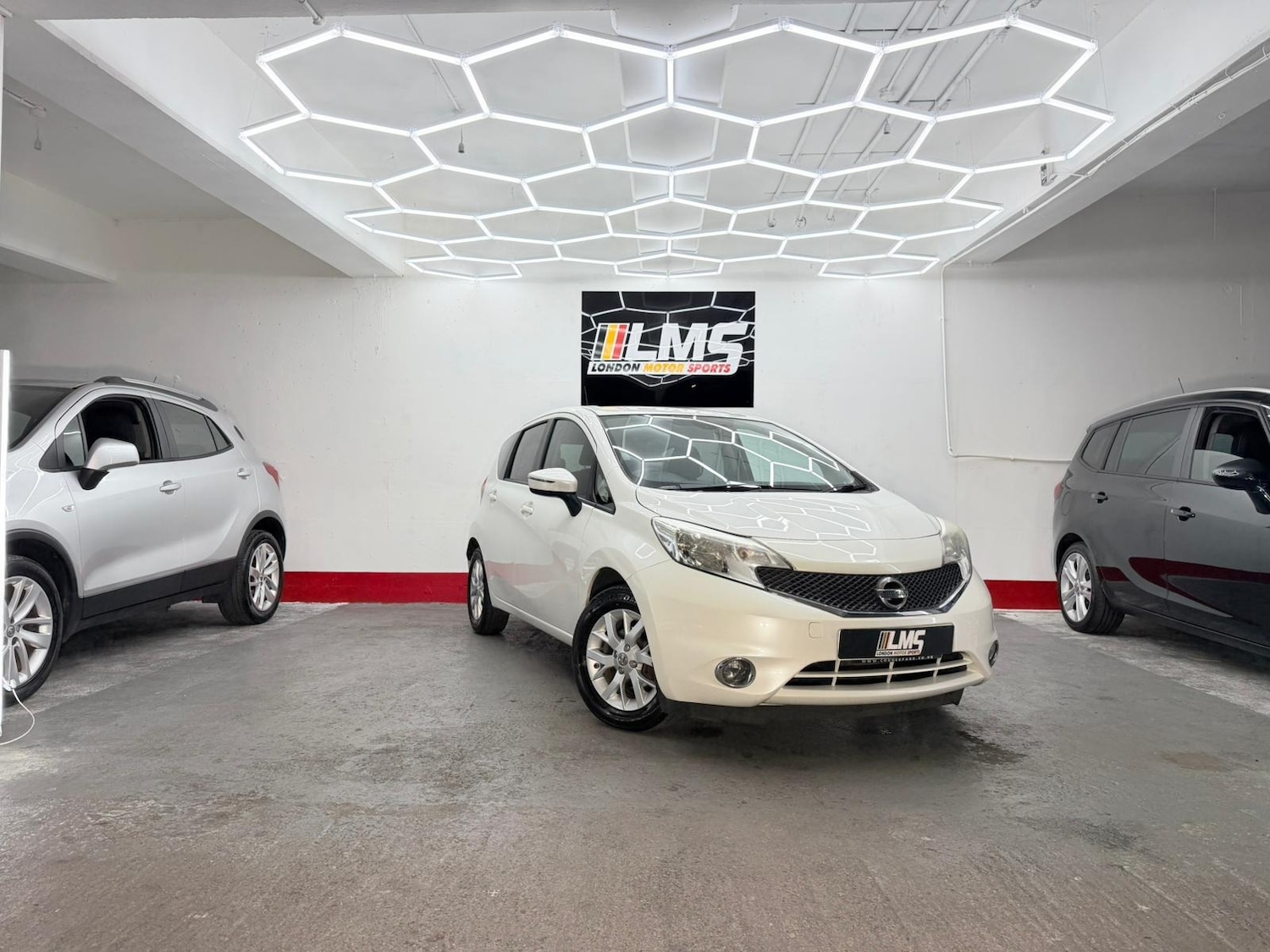 Used Nissan Note 2015 for sale - 76518536: Photo 11