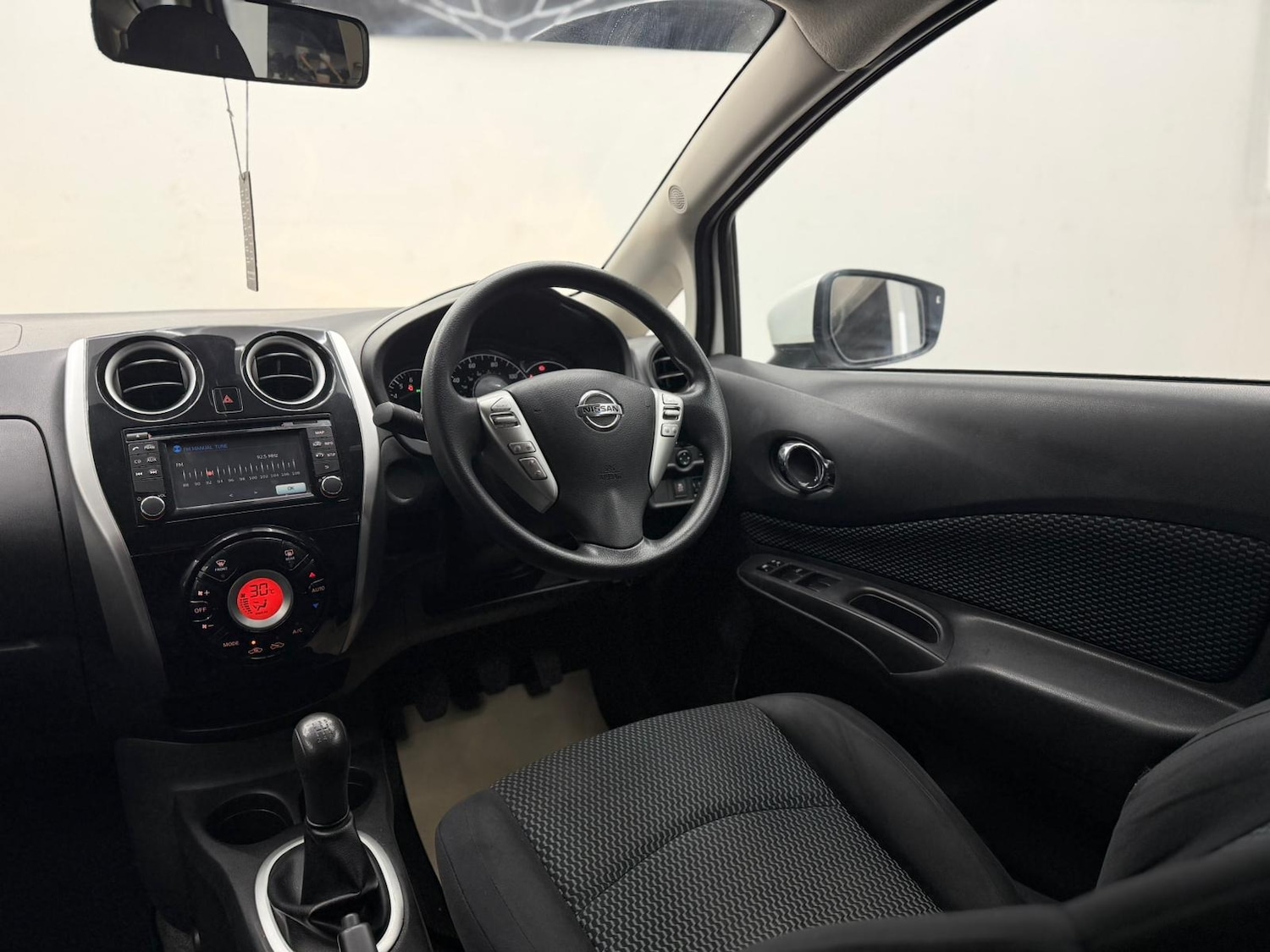 Used Nissan Note 2015 for sale - 76518536: Photo 15