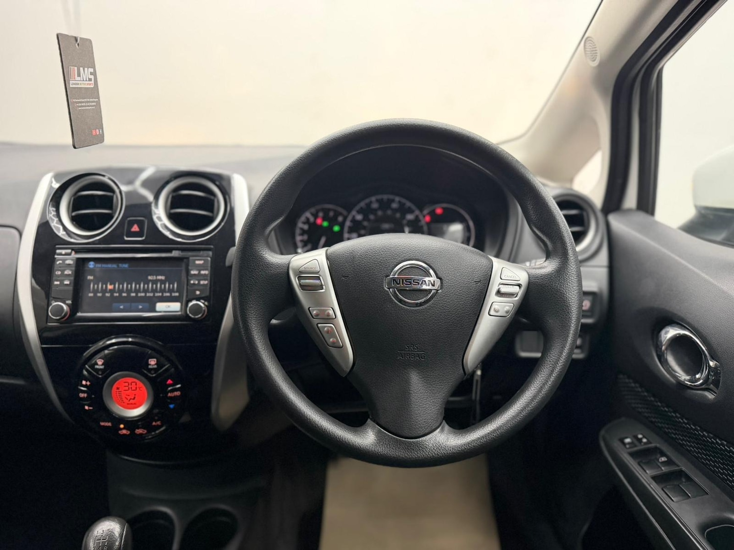 Used Nissan Note 2015 for sale - 76518536: Photo 17