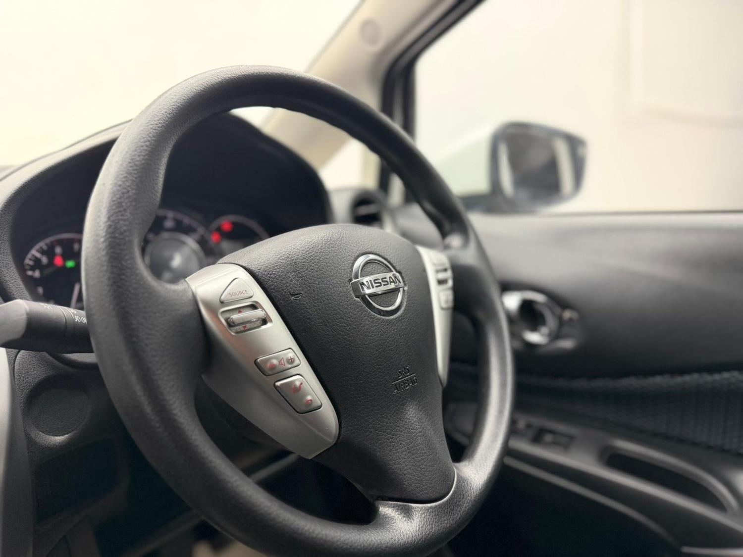 Used Nissan Note 2015 for sale - 76518536: Photo 18