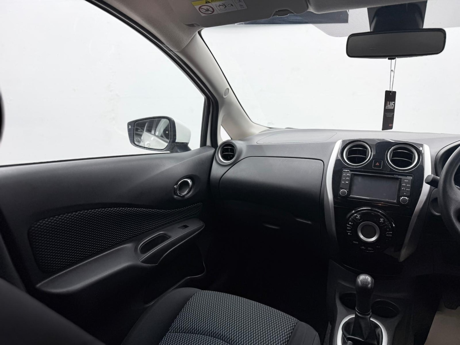 Used Nissan Note 2015 for sale - 76518536: Photo 22