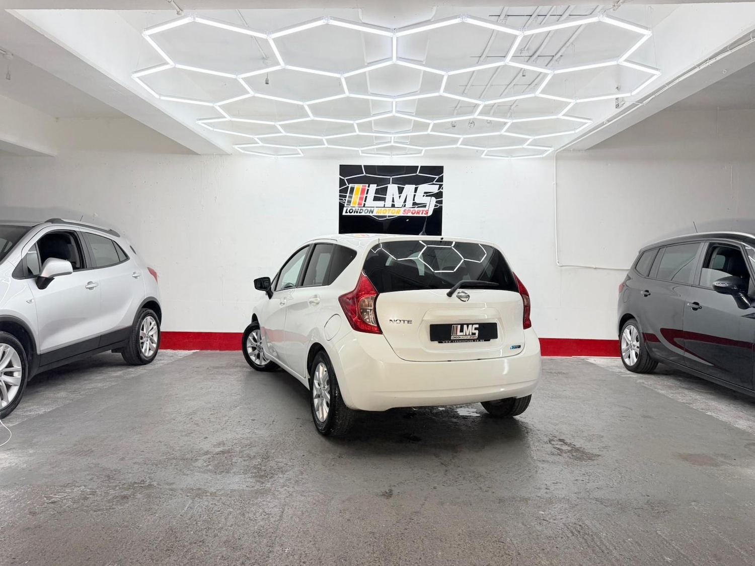 Used Nissan Note 2015 for sale - 76518536: Photo 40