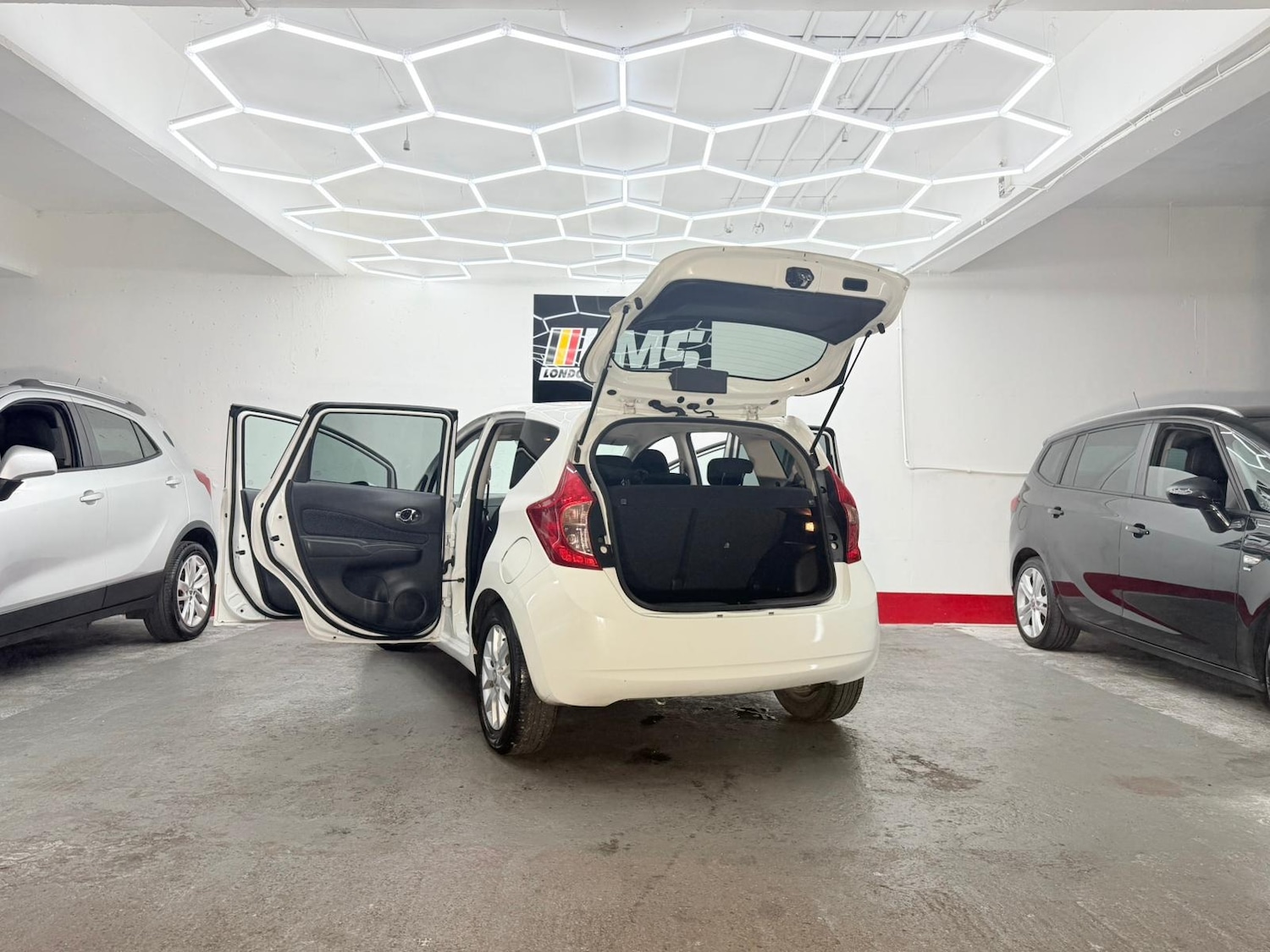 Used Nissan Note 2015 for sale - 76518536: Photo 52