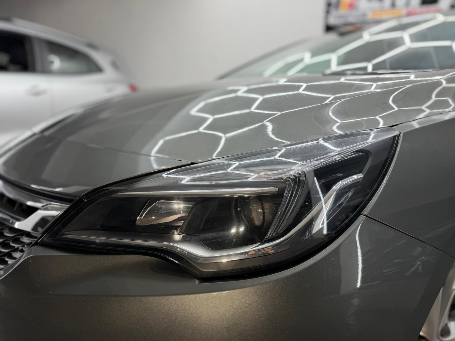 Used Vauxhall Astra 2018 for sale - 77234236: Photo 15