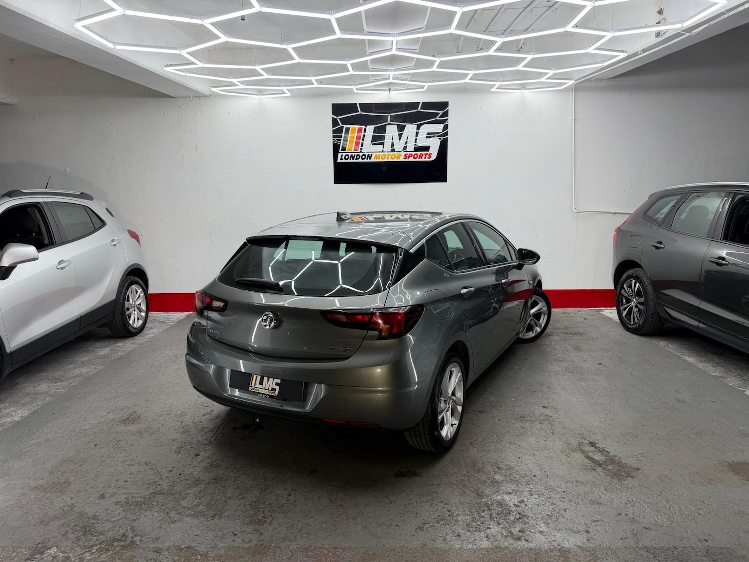 Used Vauxhall Astra 2018 for sale - 77234236: Photo 88