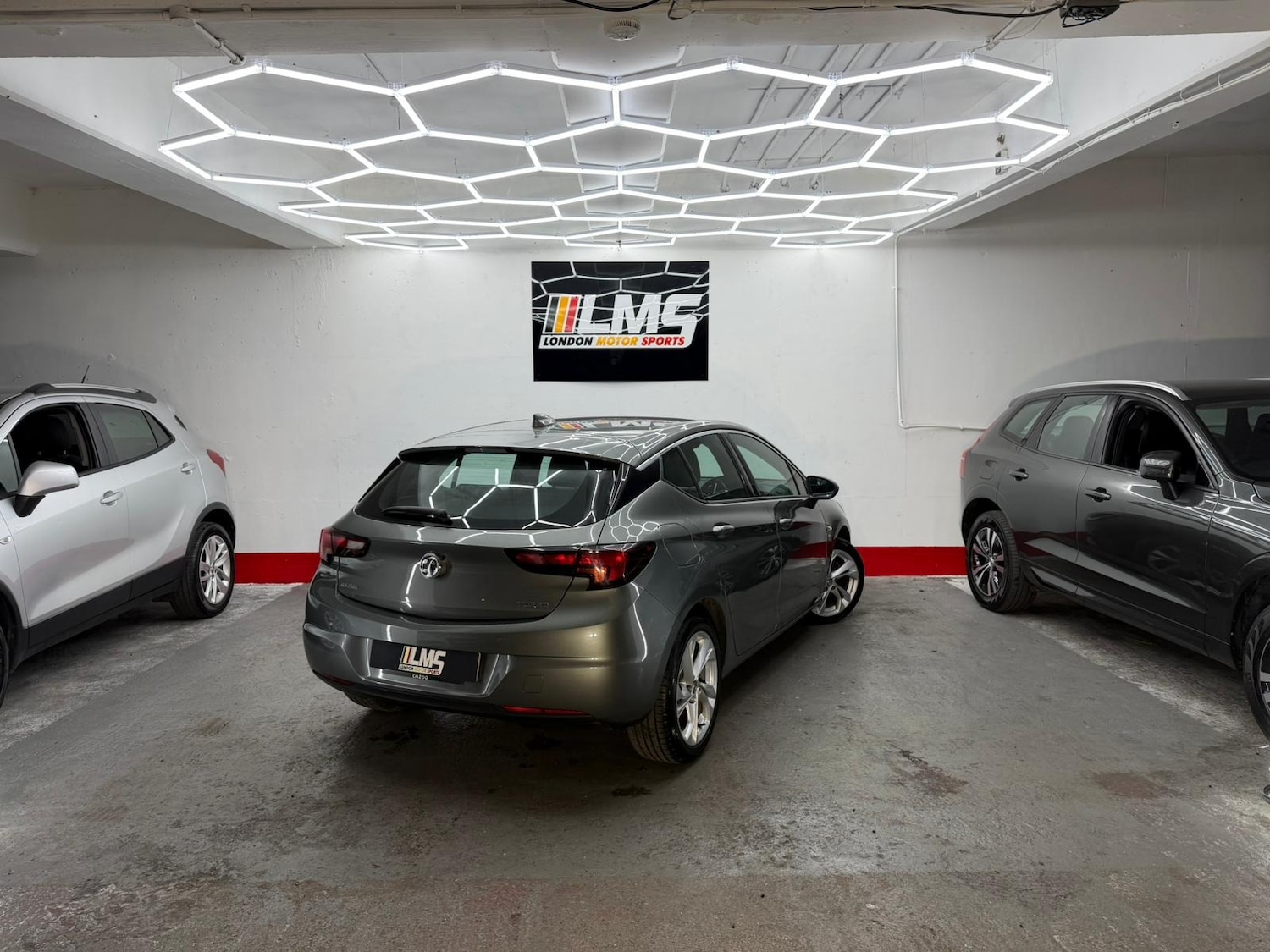 Used Vauxhall Astra 2018 for sale - 77234236: Photo 90