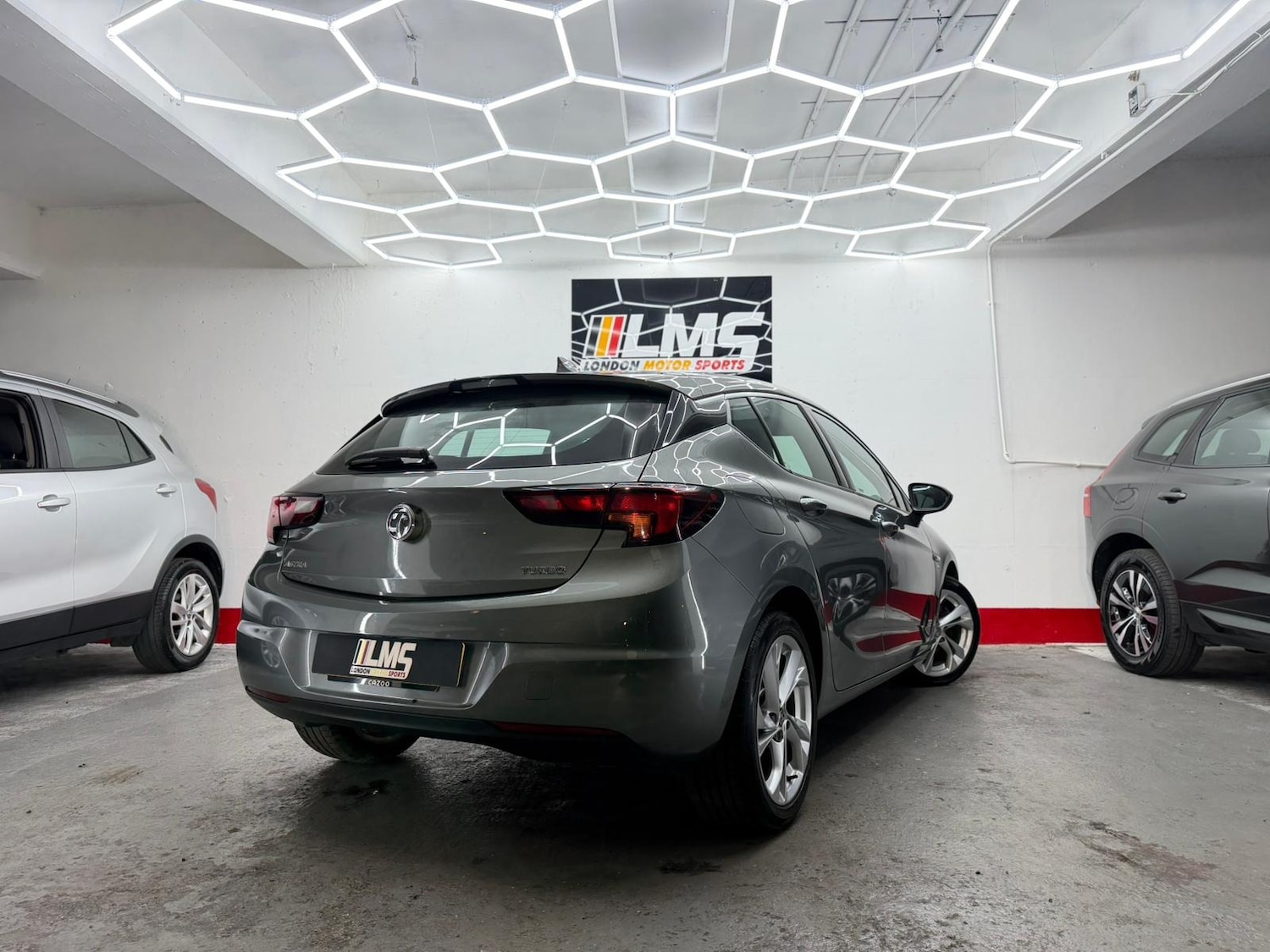 Used Vauxhall Astra 2018 for sale - 77234236: Photo 94