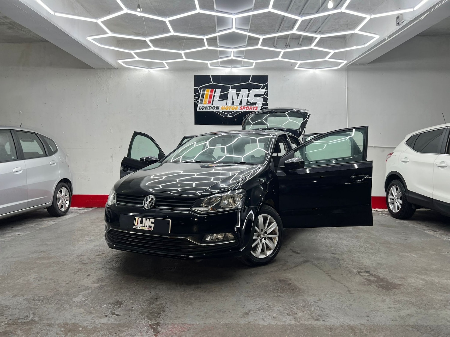 Used Volkswagen Polo 2015 for sale - 77461678: Photo 13