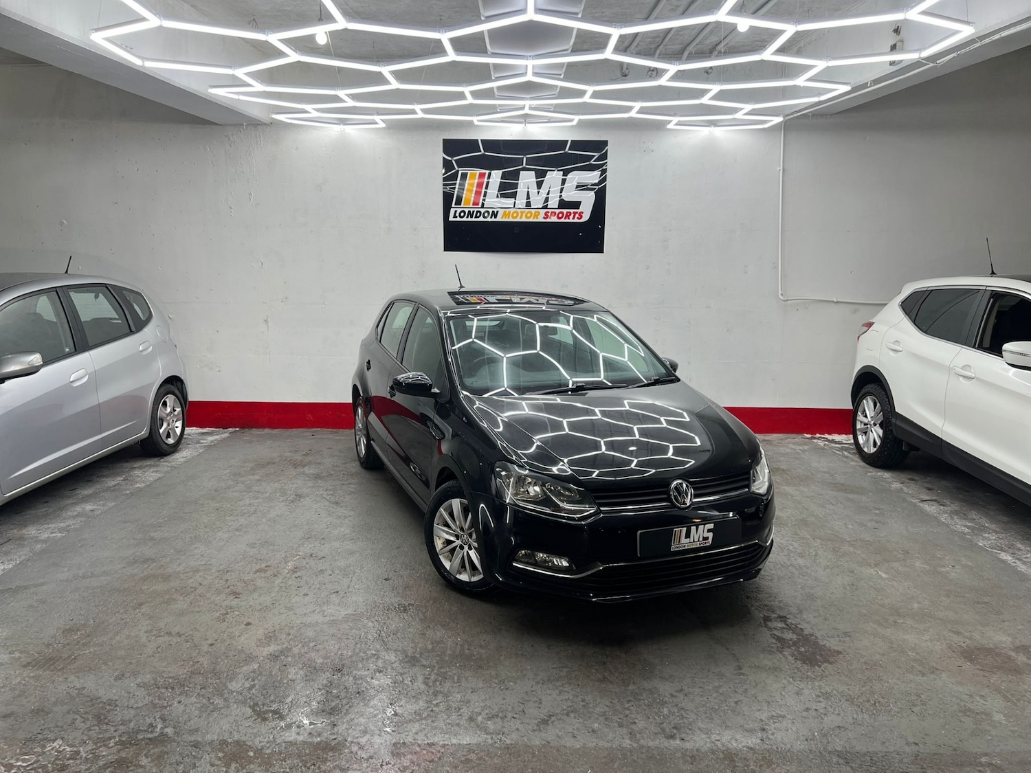 Used Volkswagen Polo 2015 for sale - 77461678: Photo 18