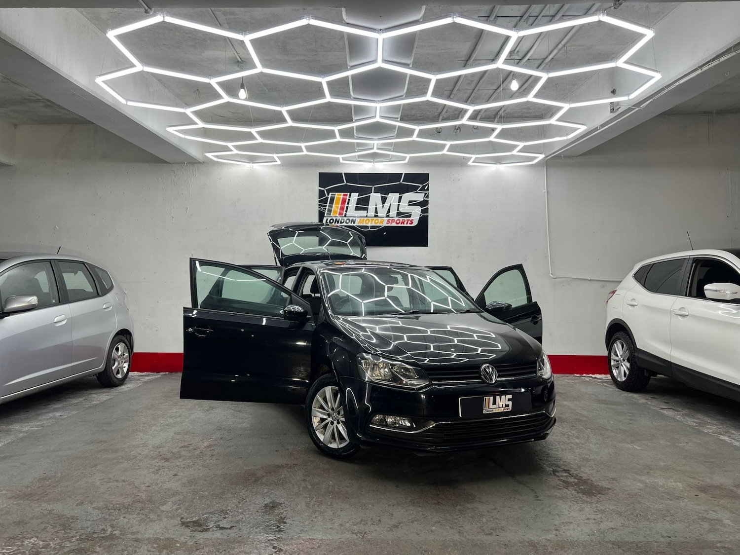 Used Volkswagen Polo 2015 for sale - 77461678: Photo 29