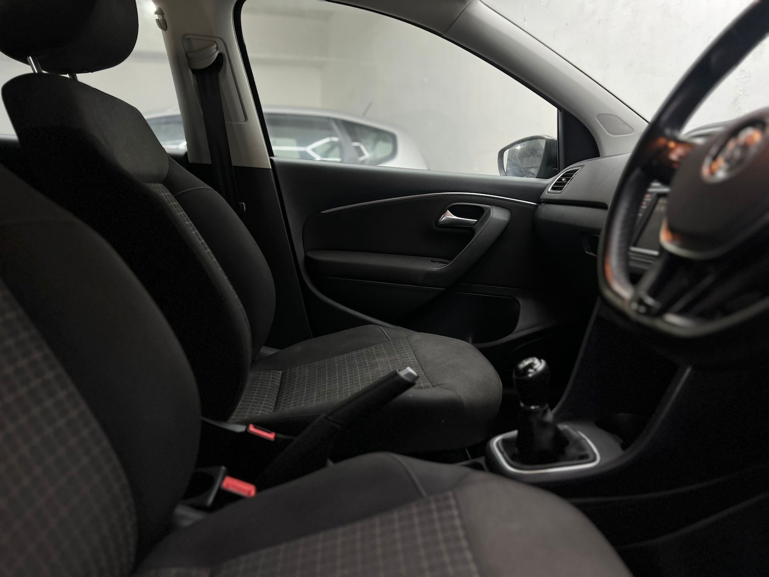 Used Volkswagen Polo 2015 for sale - 77461678: Photo 44