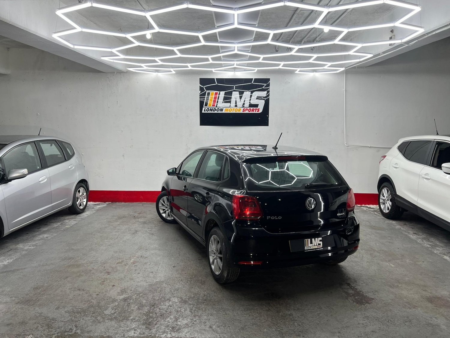 Used Volkswagen Polo 2015 for sale - 77461678: Photo 57