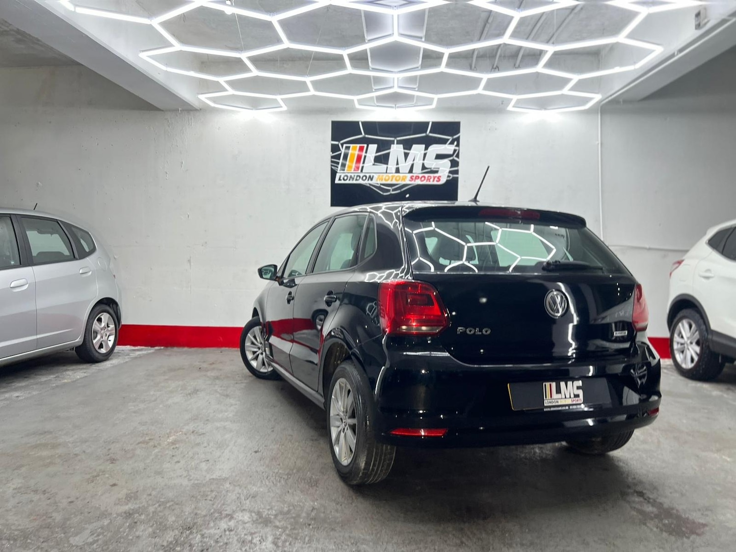 Used Volkswagen Polo 2015 for sale - 77461678: Photo 59