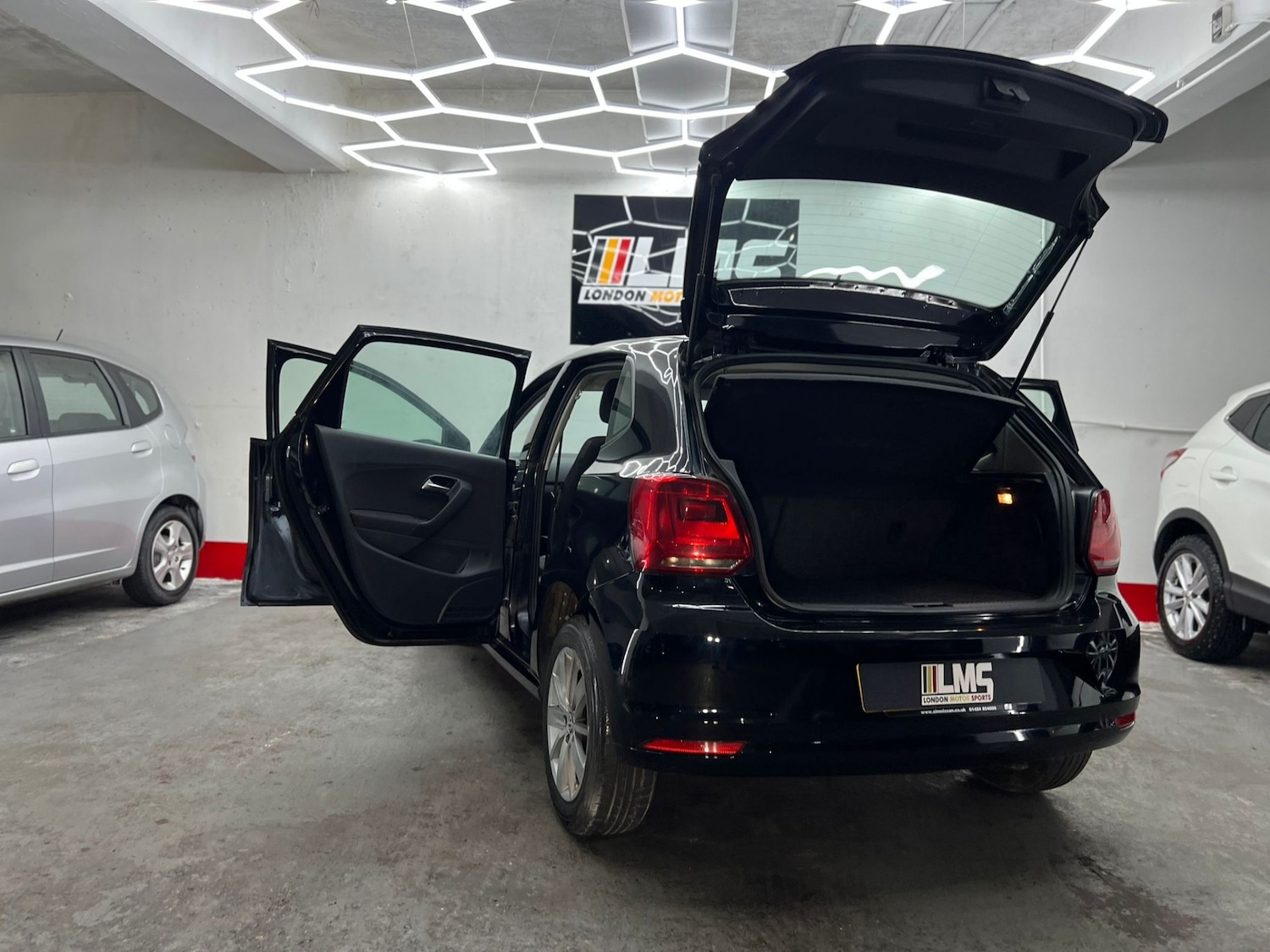 Used Volkswagen Polo 2015 for sale - 77461678: Photo 69