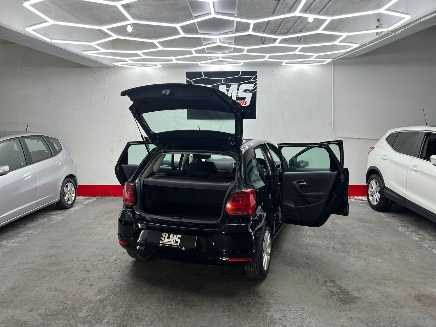 Used Volkswagen Polo 2015 for sale - 77461678: Photo 79