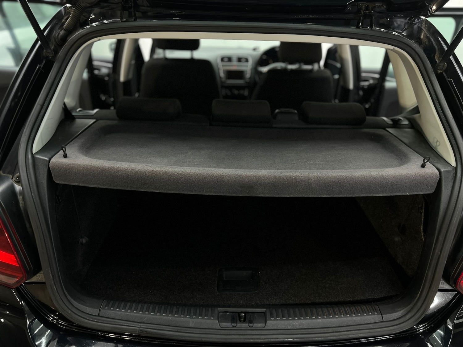 Used Volkswagen Polo 2015 for sale - 77461678: Photo 82