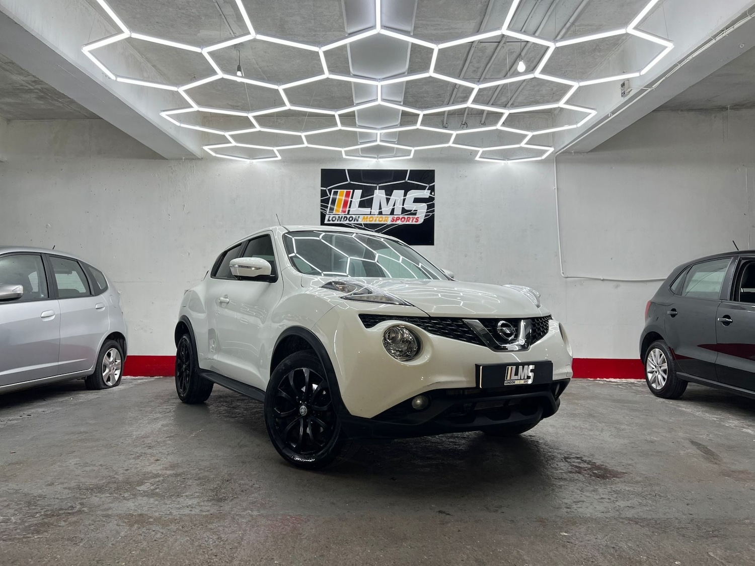 Used Nissan Juke 2015 for sale - 77555918: Photo 40