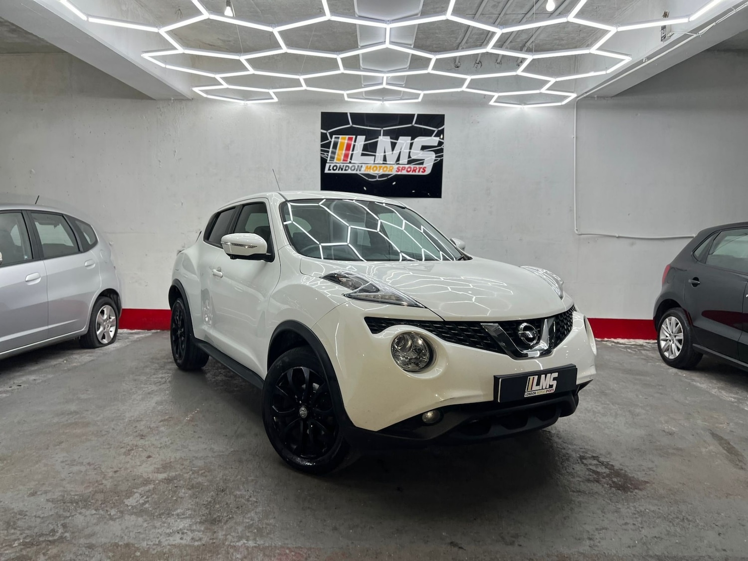Used Nissan Juke 2015 for sale - 77555918: Photo 44
