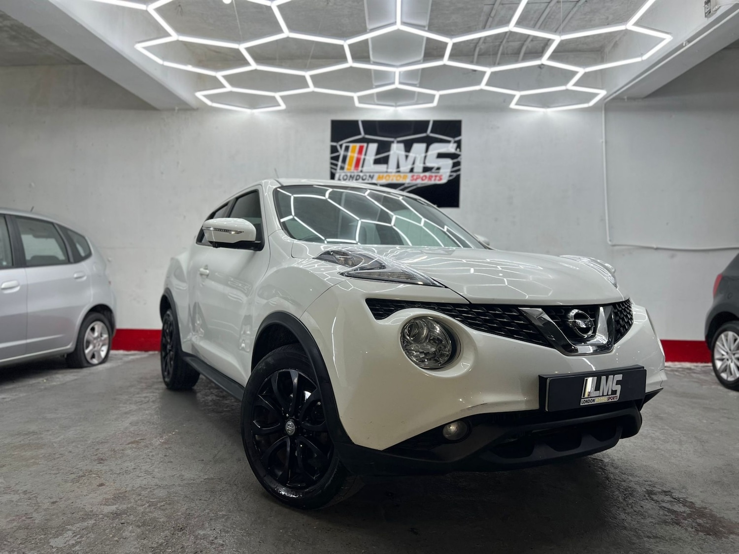 Used Nissan Juke 2015 for sale - 77555918: Photo 48