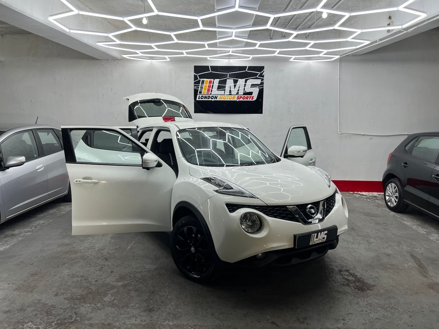 Used Nissan Juke 2015 for sale - 77555918: Photo 66