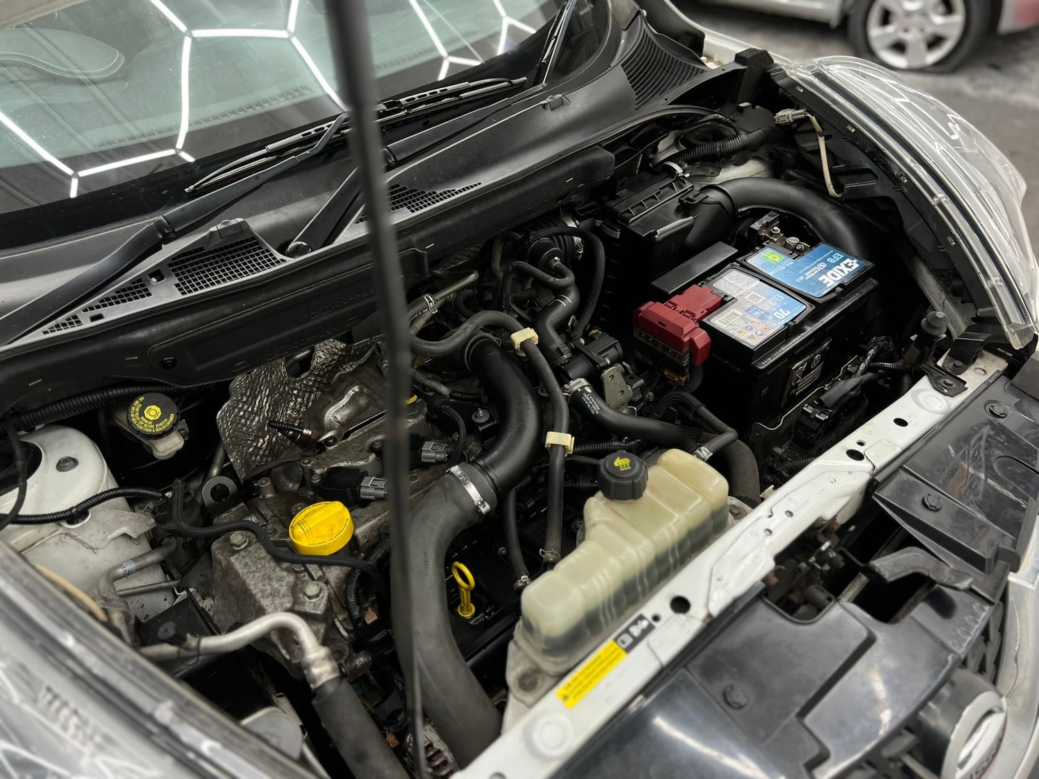 Used Nissan Juke 2015 for sale - 77555918: Photo 74