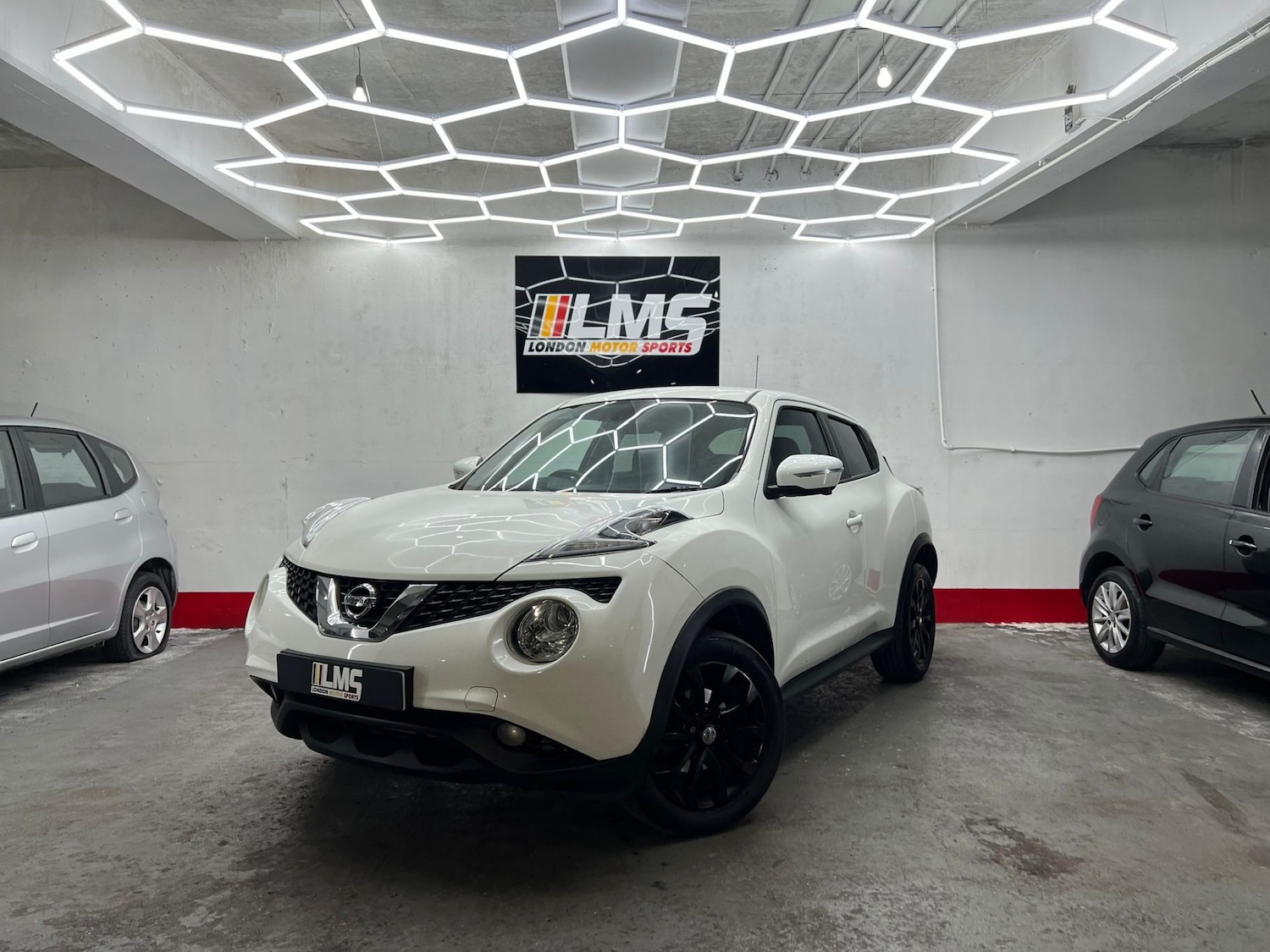 Used Nissan Juke 2015 for sale - 77555918: Photo 8