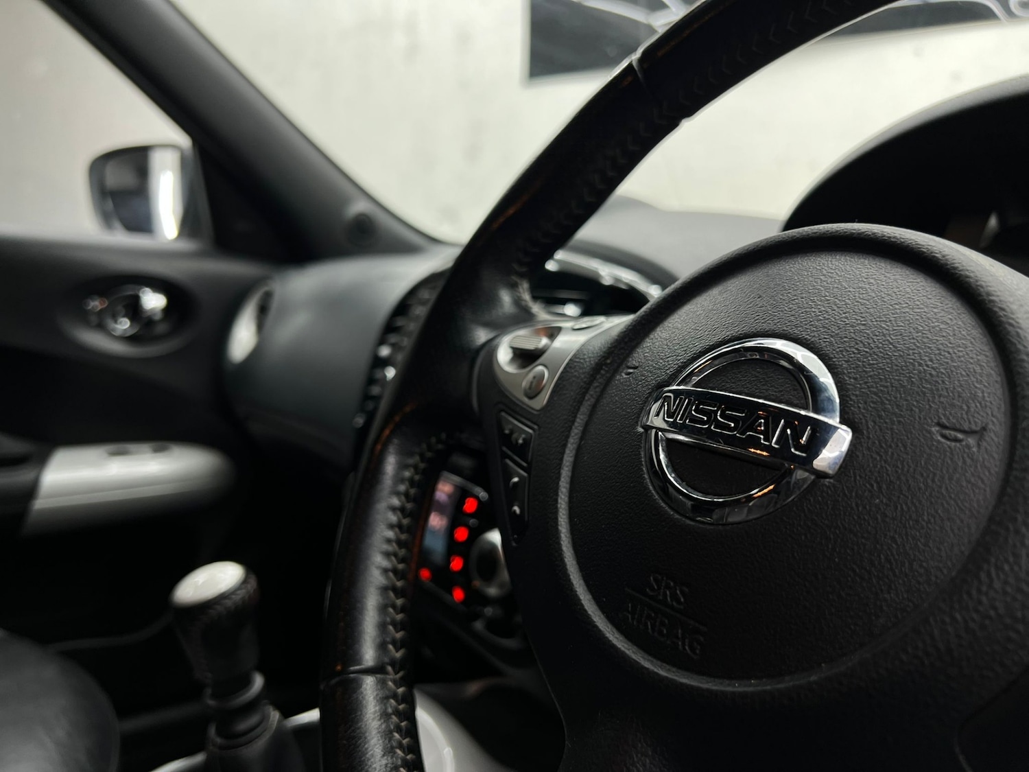 Used Nissan Juke 2015 for sale - 77555918: Photo 92