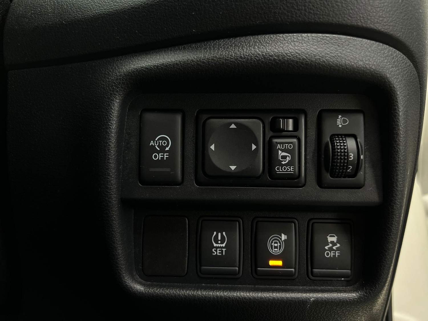 Used Nissan Juke 2015 for sale - 77555918: Photo 97