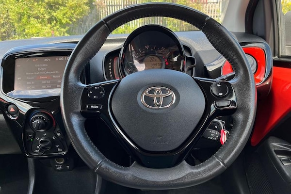 Used Toyota AYGO 2014 for sale - 75249972: Photo 12