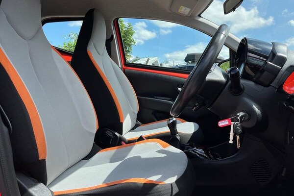 Used Toyota AYGO 2014 for sale - 75249972: Photo 17
