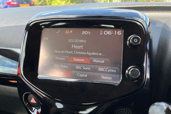 Used Toyota AYGO 2014 for sale - 75249972: Photo 28