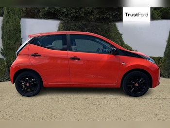 Used Toyota AYGO 2014 for sale - 75249972: Photo