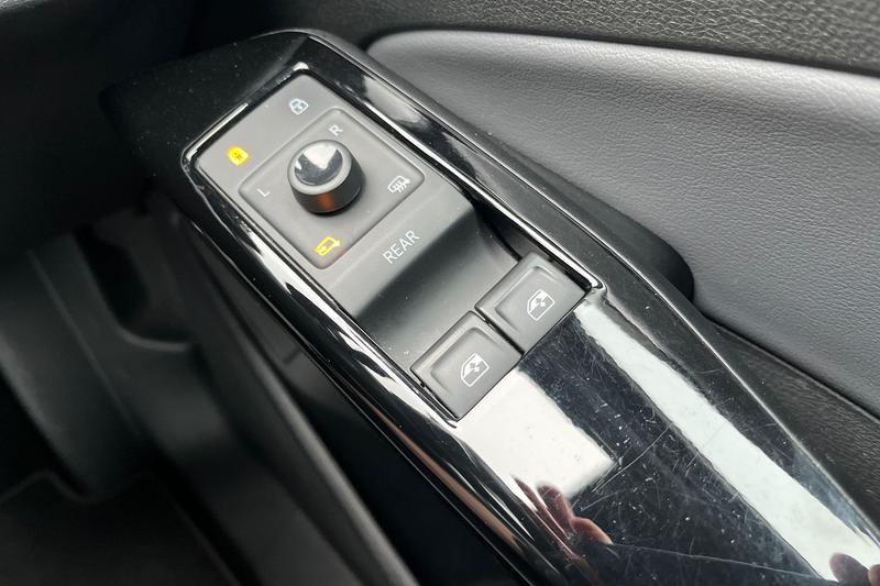 Used Volkswagen ID.4 2021 for sale - 76684863: Photo 16