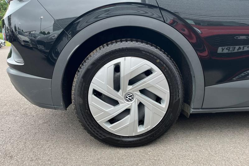 Used Volkswagen ID.4 2021 for sale - 76684863: Photo 8