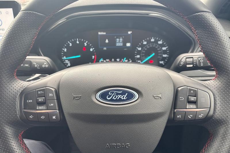 Used Ford Focus 2024 for sale - 76126453: Photo 12