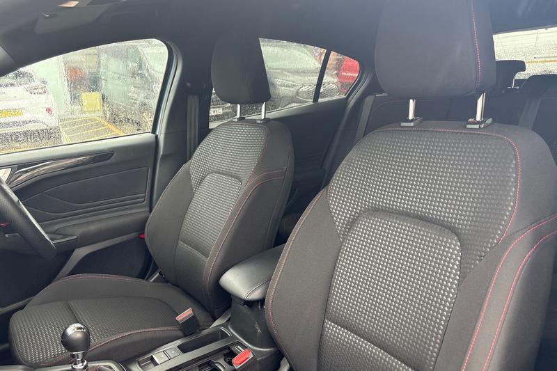 Used Ford Focus 2024 for sale - 76126453: Photo 19