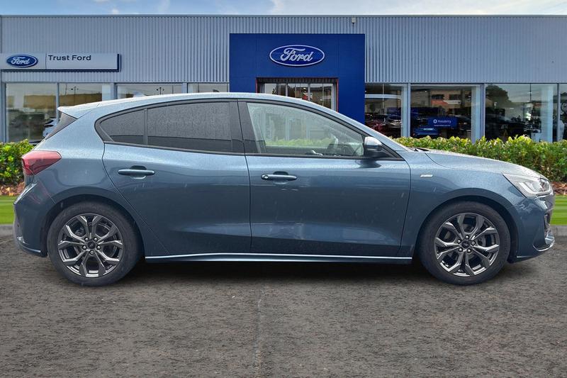 Used Ford Focus 2024 for sale - 76126453: Photo 3