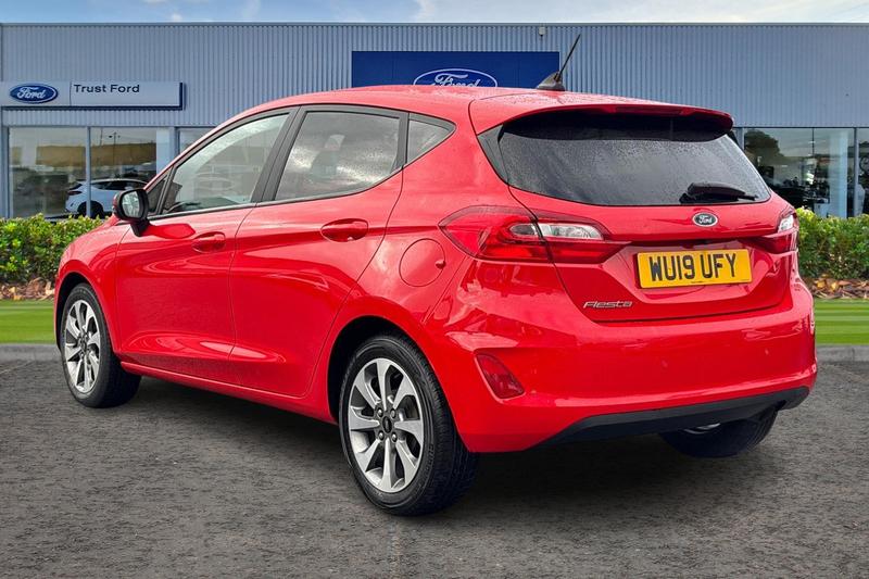 Used Ford Fiesta 2019 for sale - 76332543: Photo 2