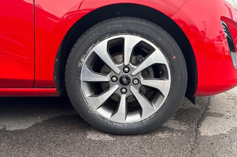 Used Ford Fiesta 2019 for sale - 76332543: Photo 8