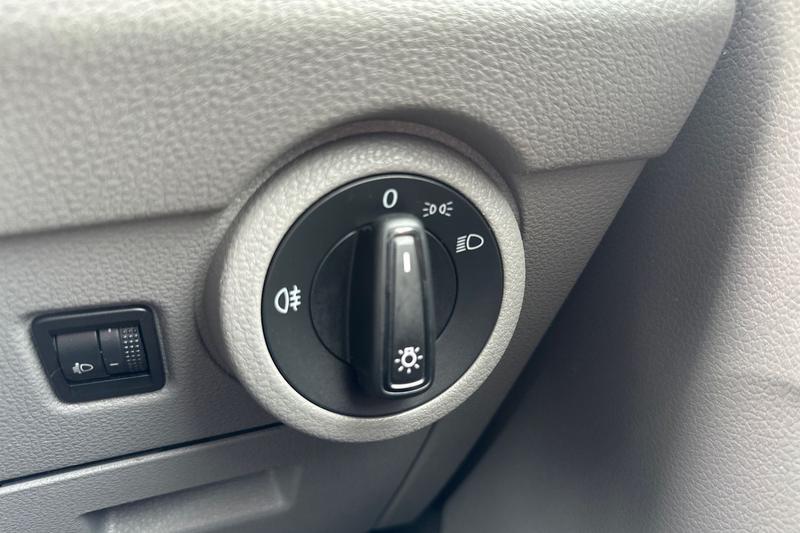 Used Volkswagen Transporter 2022 for sale - 77701039: Photo 26