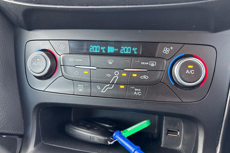 Used Ford Focus 2018 for sale - 76534431: Photo 22