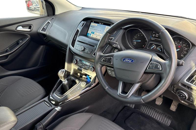 Used Ford Focus 2018 for sale - 76534431: Photo 9