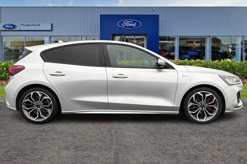 Used Ford Focus 2023 for sale - 77529045: Photo 3