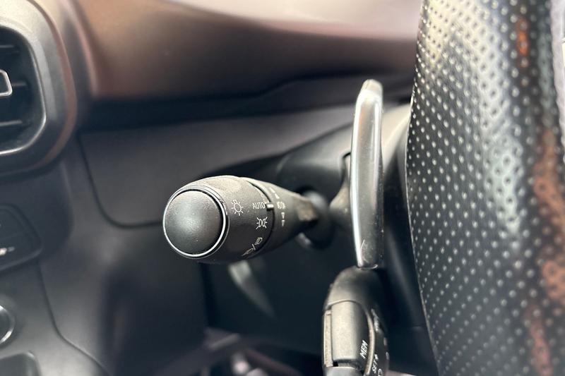 Used Peugeot Rifter 2019 for sale - 76835660: Photo 14