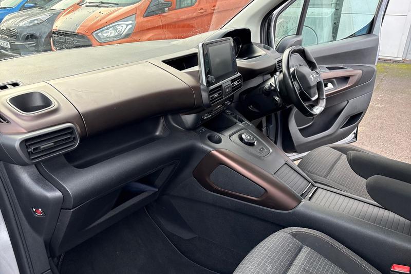 Used Peugeot Rifter 2019 for sale - 76835660: Photo 18