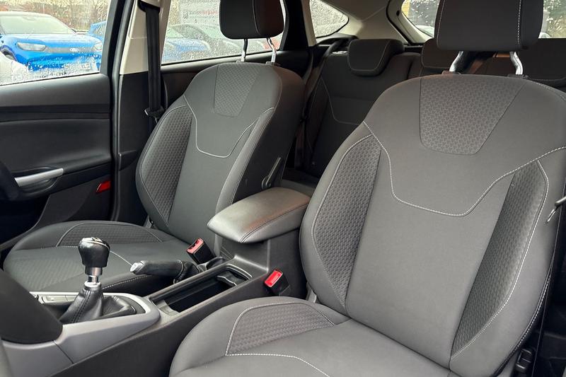 Used Ford Focus 2018 for sale - 76835664: Photo 19