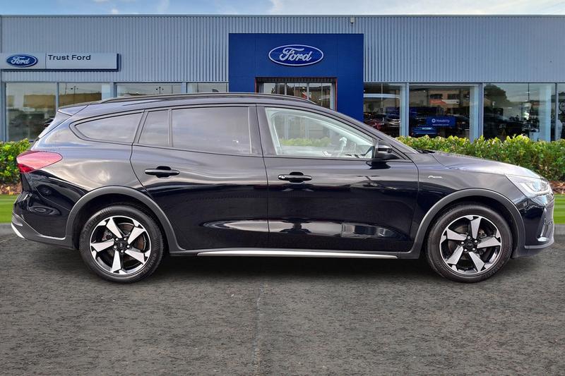 Used Ford Focus 2022 for sale - 77176373: Photo 3