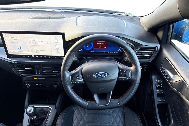 Used Ford Focus 2023 for sale - 76568546: Photo 11